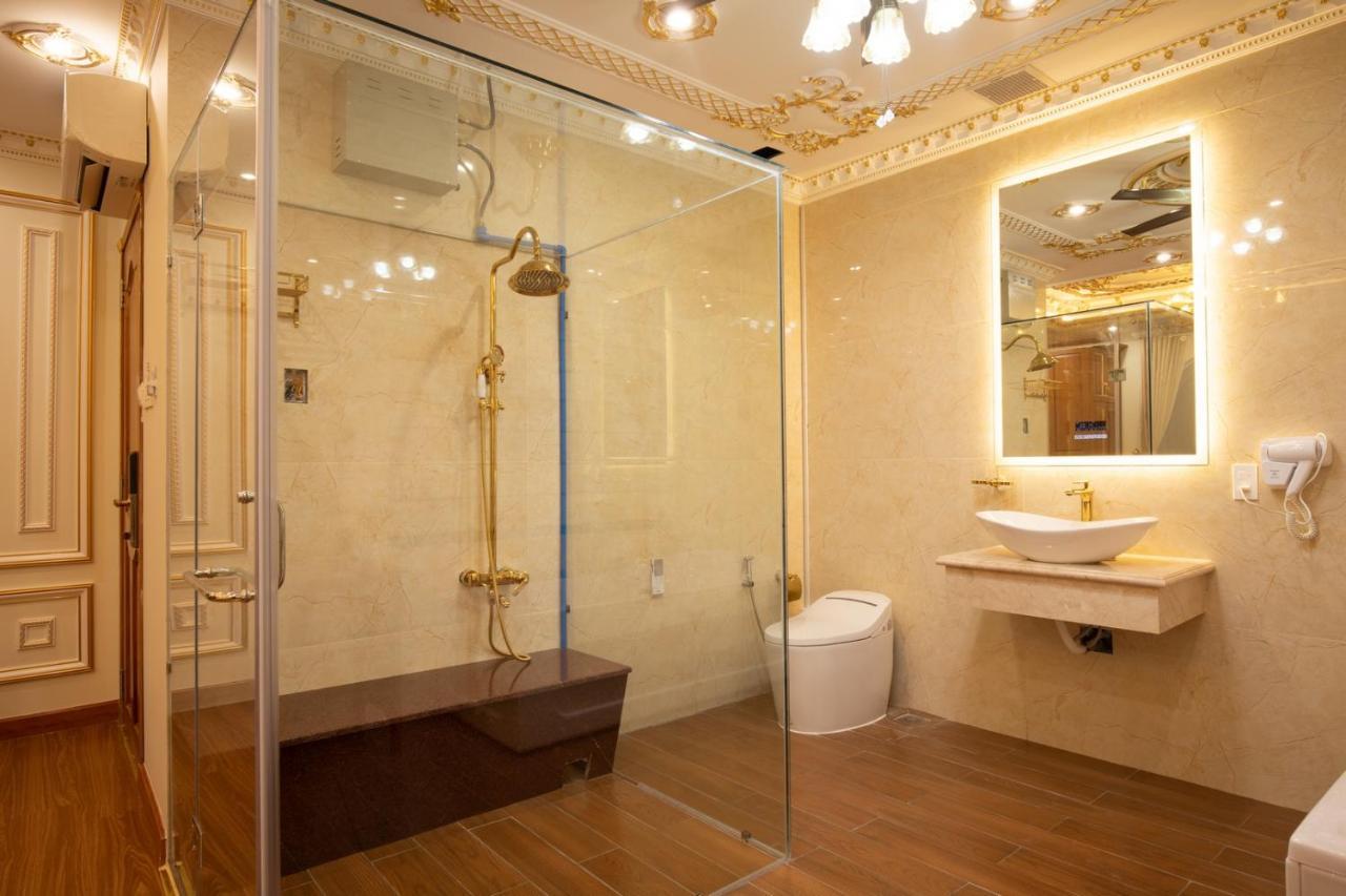 Tri Tam Hotel - Khach San Tri Tam Ben Luc Zewnętrze zdjęcie